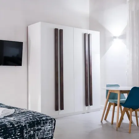 Dada Suite-3
